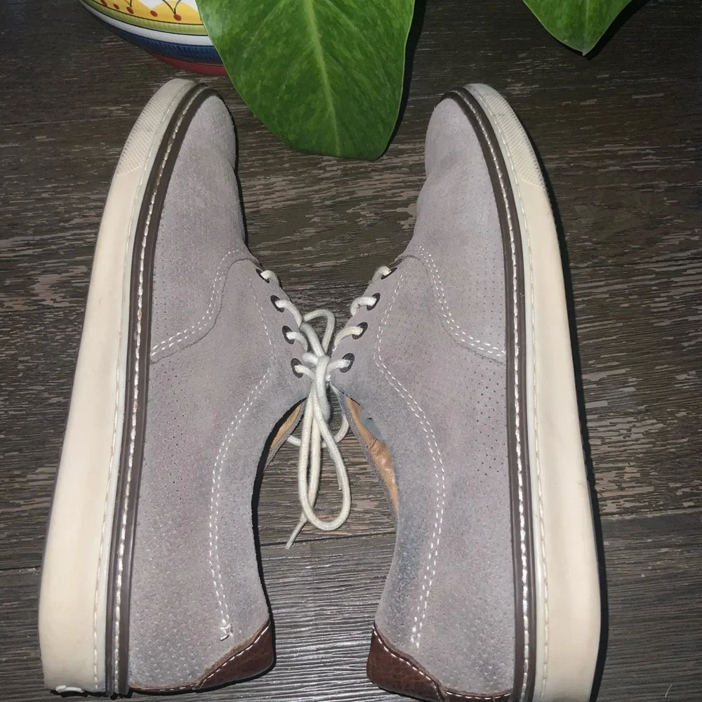 Johnston & Murphy Men's McGuffey Plain Toe Shoe Gray OIled Leather 8